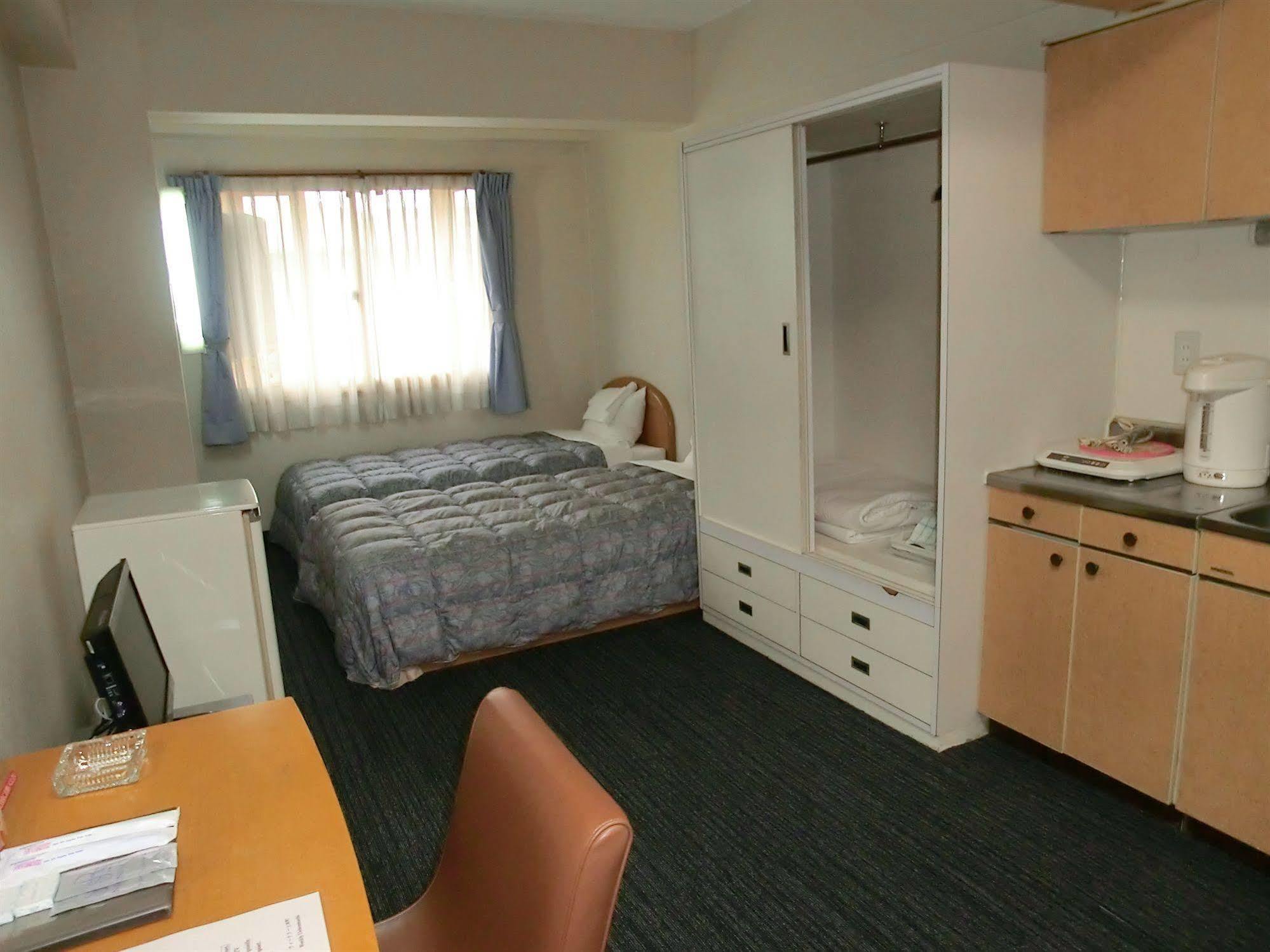 Hotel Weekly Uehonmachi Osaka Zewnętrze zdjęcie